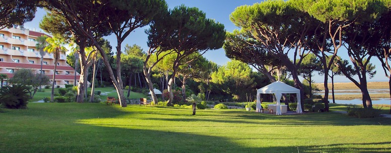 Hotel Quinta do Lago's View from the Garden