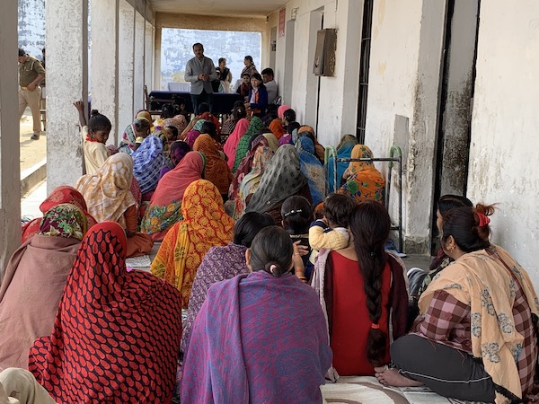 Barabanki women